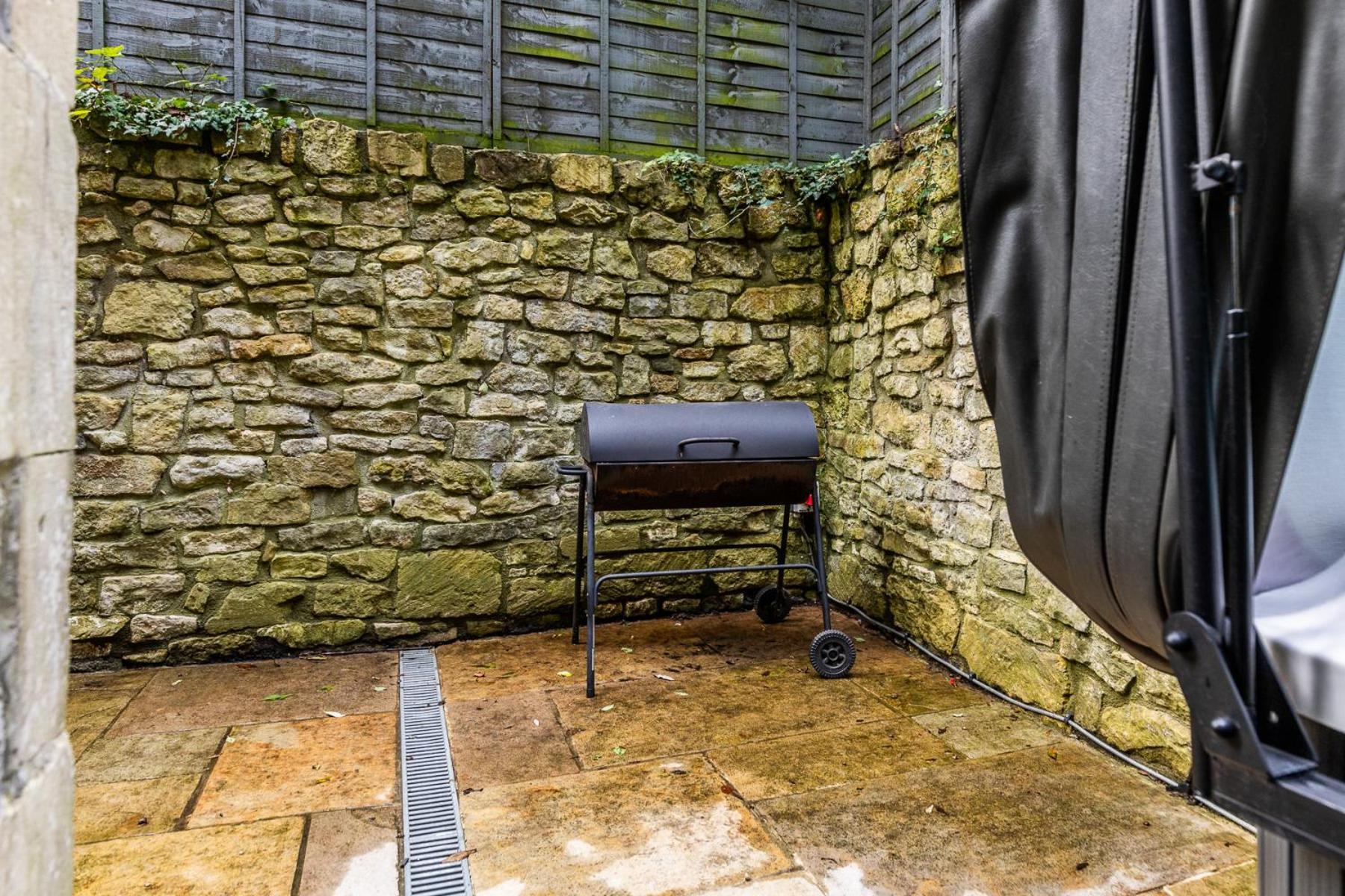 Locksbrook Lodge - Hot Tub - Spacious Outdoor Space Bath Dış mekan fotoğraf